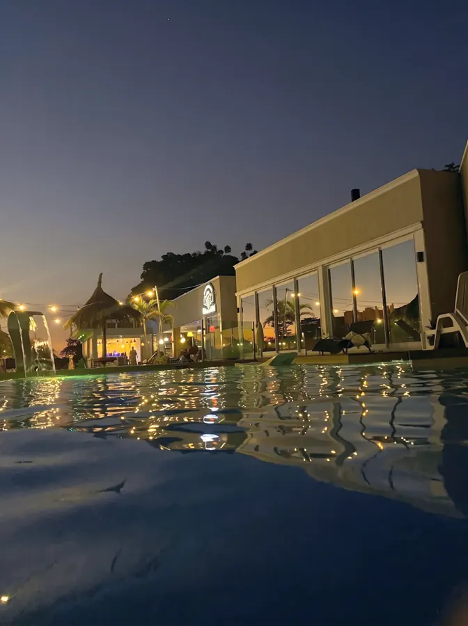 El Pirata del Faro · Luces sobre el agua